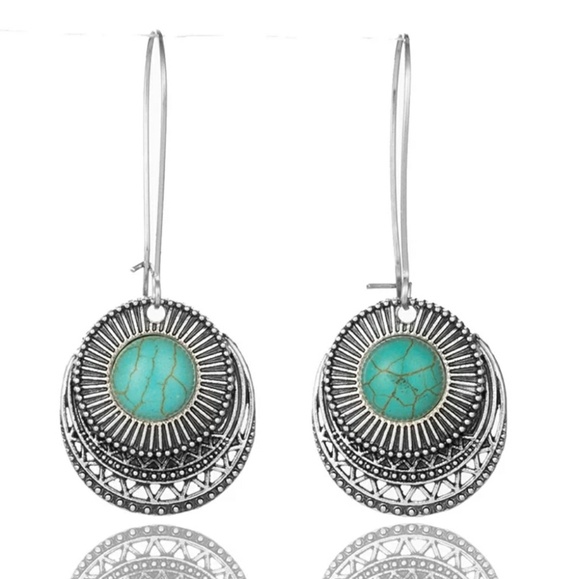 Jewelry - 2 for $26 Vintage Inspired Earring